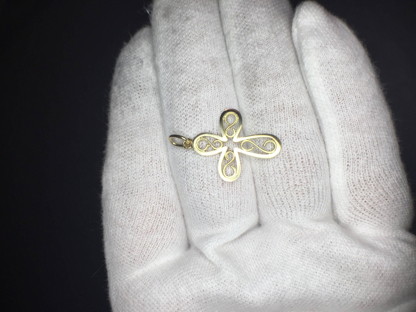 18k Gold Filigree Cross