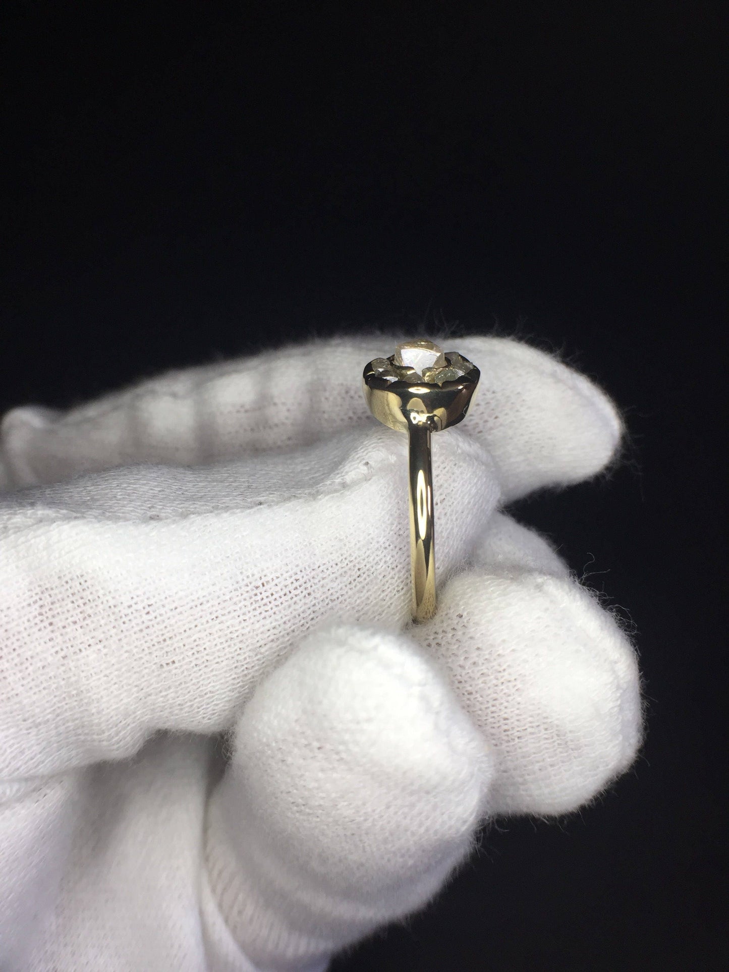 Rough Diamond Ring-18k Gold
