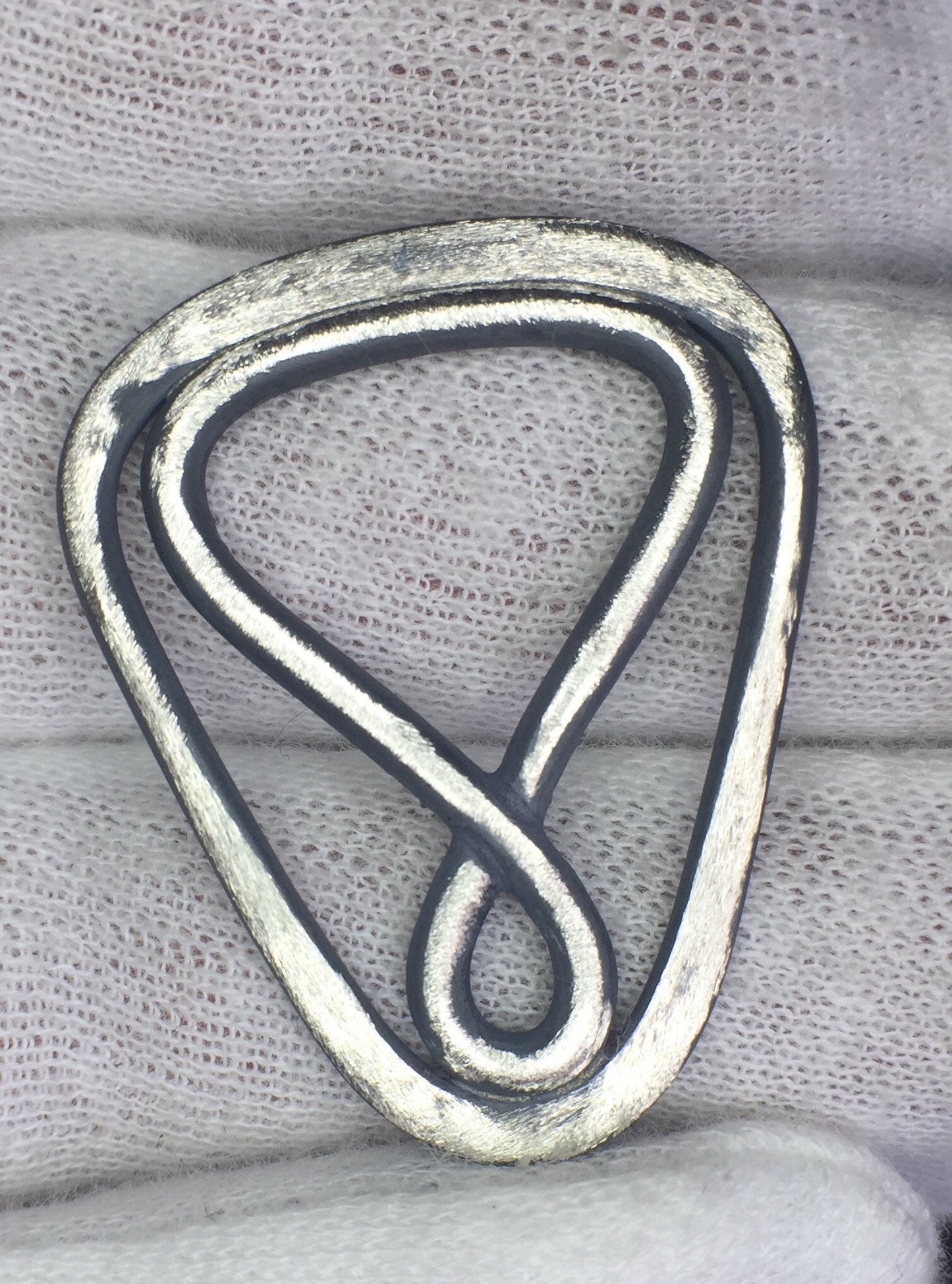 Guitar Pick in Sterling Silver Hand Engraved