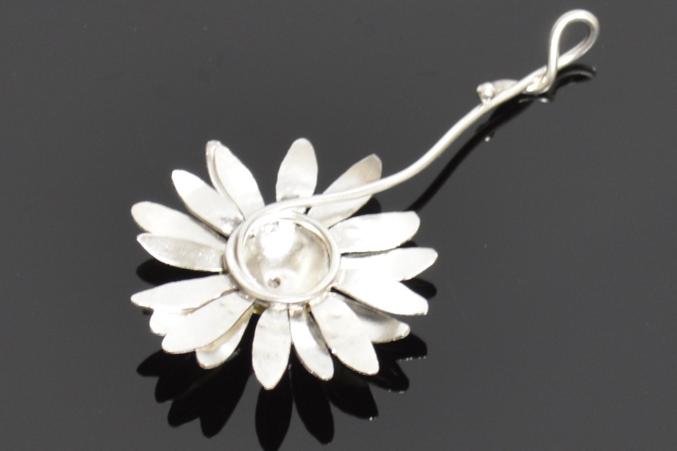 Daisy Necklace-18 karat/Sterling Silver